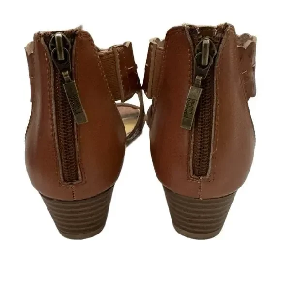 Lauren Blackwell Women’s Sandals Size 7 1/2 Tan Faux Leather Straps Back Zipper - Picture 5 of 8